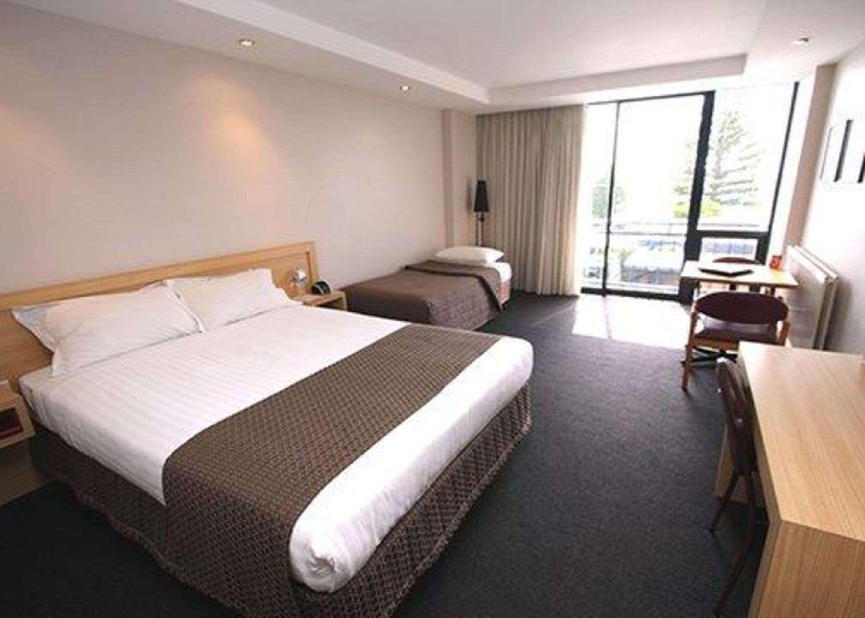 Richmond Henty Hotel พอร์ตแลนด์ ภายนอก รูปภาพ