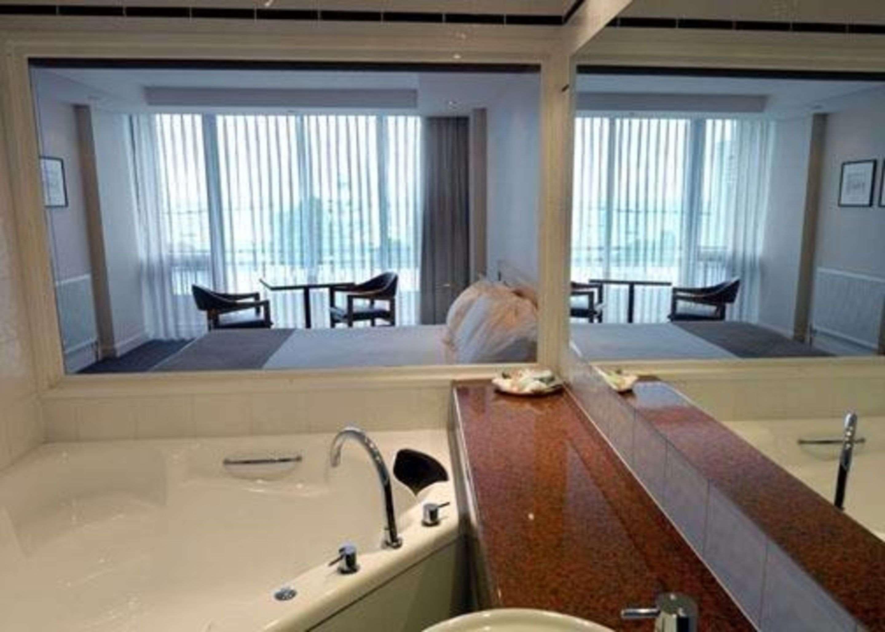 Richmond Henty Hotel พอร์ตแลนด์ ภายนอก รูปภาพ